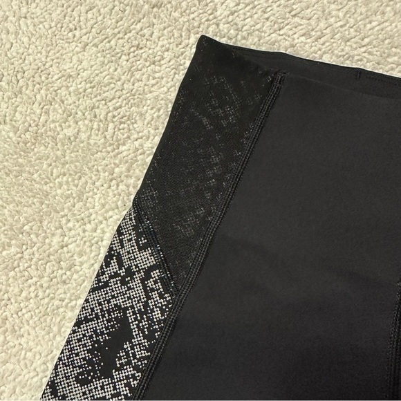 Athleta Black Stay Fly 9” Spandex Bike Shorts - Picture 4 of 16